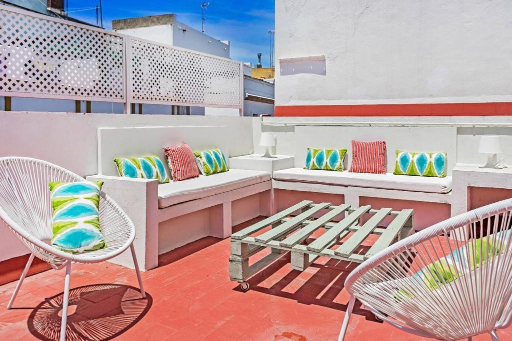 セビリア Fam Sevillian Townhouseヴィラ エクステリア 写真