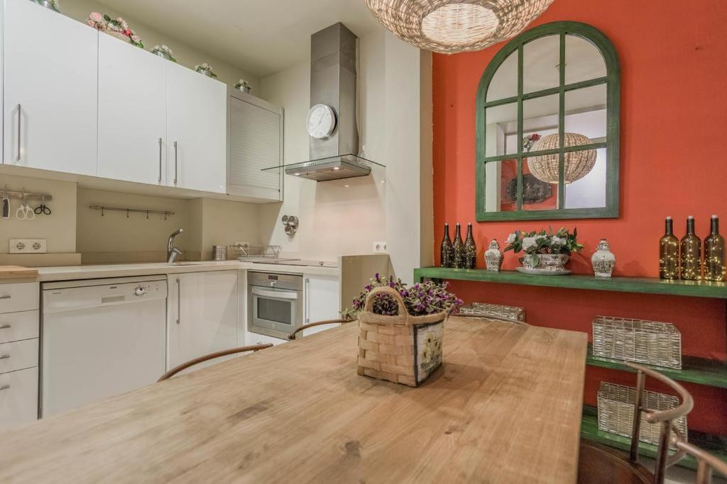 セビリア Fam Sevillian Townhouseヴィラ エクステリア 写真